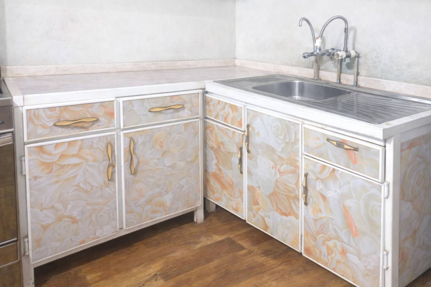 كاونتر مع ملحق وسنك مع ملحق نضيف تزكام السعر ٣٠٠ مغسله مع خلاط ٣٥ عزه القديمه


**إذا كنت صاحب هذا الإعلان وتريد حذفه لأي سبب، رجاءا أرسل رسالة إلى الدعم الفني**