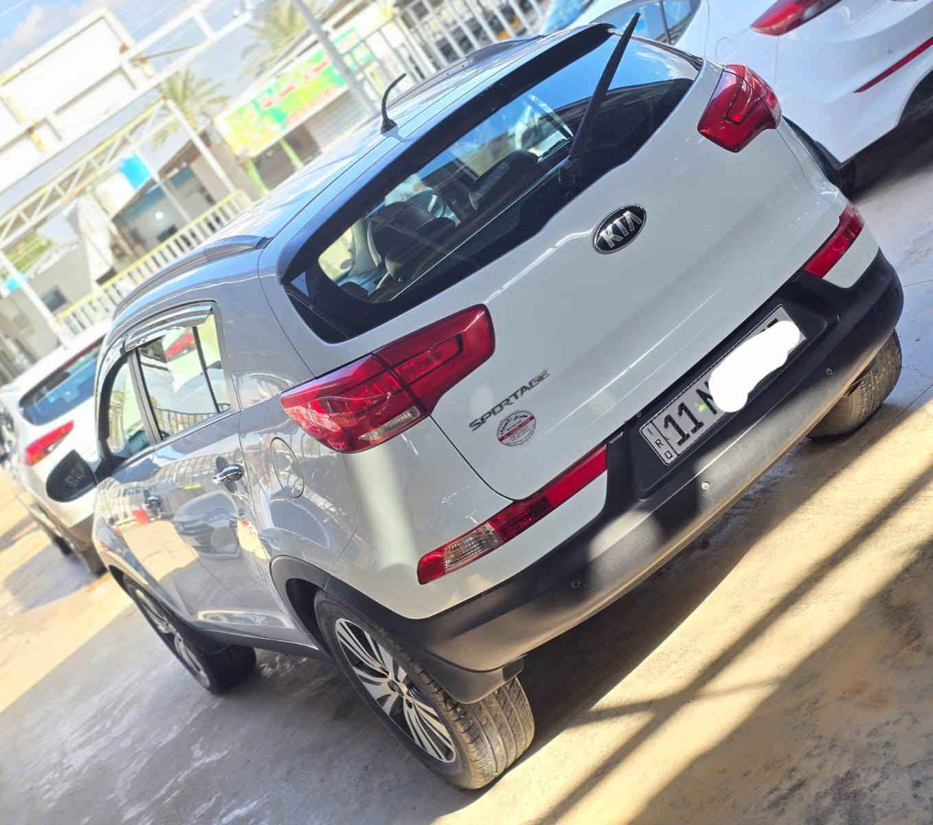 للبيع او مراوس سبورتج ٢٠١٥ كفاله عامه من الصبغ وتبديل ولفتح ولبارد مكينه وكير ع شركه 
للبيع او مراوس سبورتج ٢٠١٥ كفاله عامه من الصبغ وتبديل ولفتح ولبارد مكينه وكير ع شركه ماشيه ١١٦ رقم بغداد الجديد بسمي تخم تايرات جديد تبريد ثلج سياره جاهز من كلشي سعر١٥٩ مكاني بغداد المحموديه ***********
