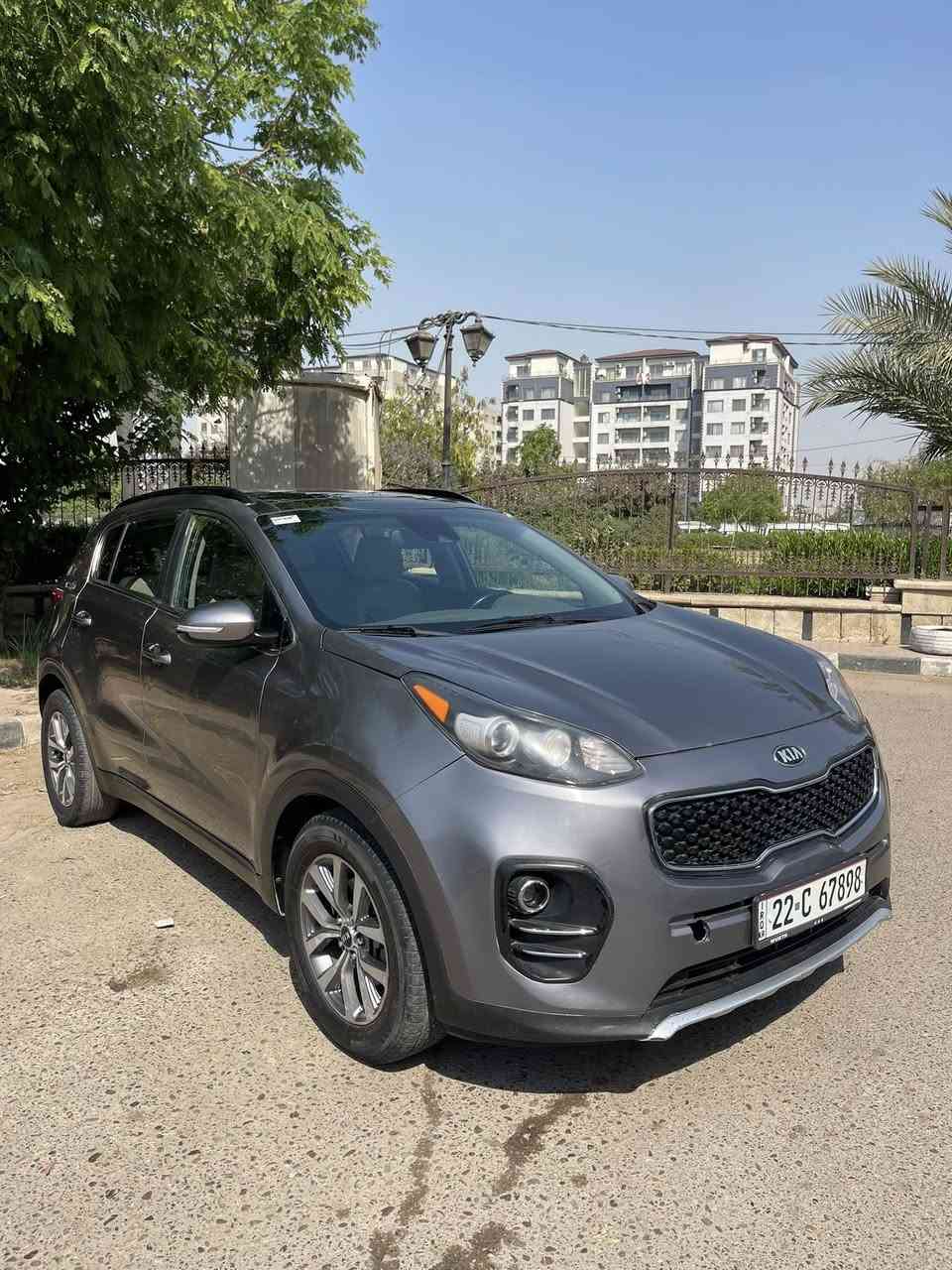 السلام عليكم كيا سبورتج موديل 2018وارد امريكي الموصفات EX يعني اعلى فئه بل سبورتج بصمه بنروما باب كهرباء كشنات جلد كهرباء تدفئ تبريد تدفئ بل ستيرن مري شفط وشاره شاشه جبيره كامره دوره تحديد مسار رادار نضام فور ويل اوتو هولد حساس خلفي تزحلق  ماشيه 70الف محرك 2400 
رقم اربيل تحويل شوكت ميعجبك حادثه بنيد وهلال الجملغ الامامي ولخلفي هم بس الهلال كير محرك خير من الله السعر ب 140 وبيه مجال العنوان بغداد البياع ***********/***********
