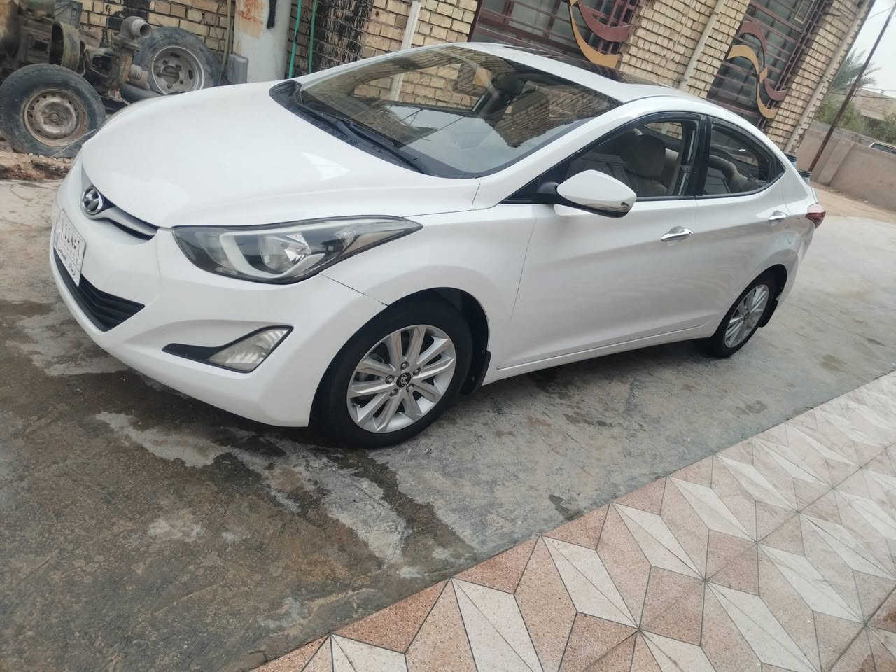 سلام عليكم النتره موديل 15 كفاله عامه ماشيه 200اصل سياره جديده فول مواصفات محرك 1800  السونار داخل المنشور السعر 133 وبيه مجال المكان كربلاء *********** /***********
