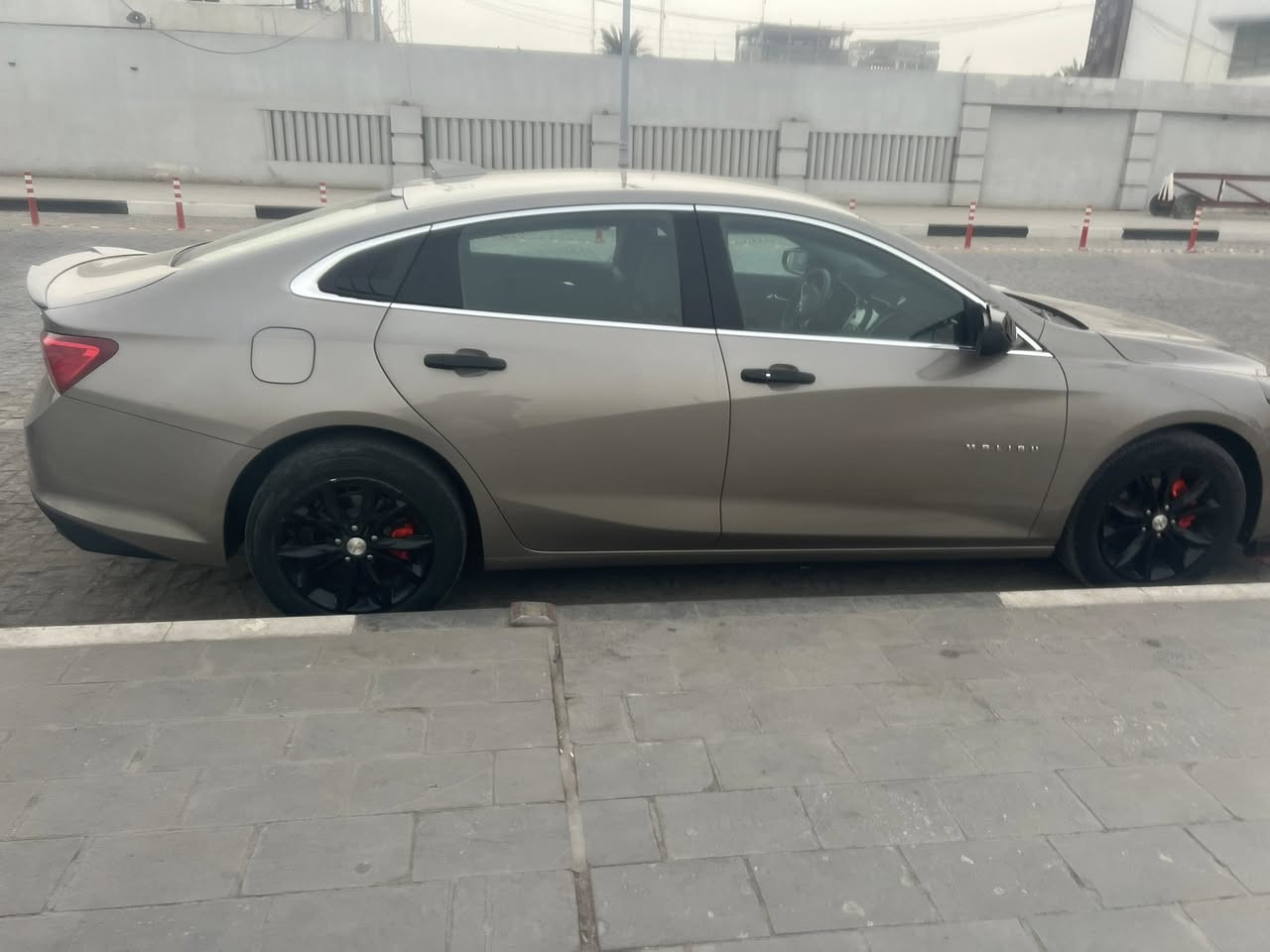 سلام عليكم ماليبو ٢٤ رقم بصره باسمي. تقرير وقطعه كلير جاملغ امامي فقط باقي مكفول سياره ما ناقصه شي جاهزه. ماشيه ١٩   صور أمريكيه مرفقه مع صور مكاني بصره مشراق جديد. رقمي بي وتساب *********** السعر ١٤٠
