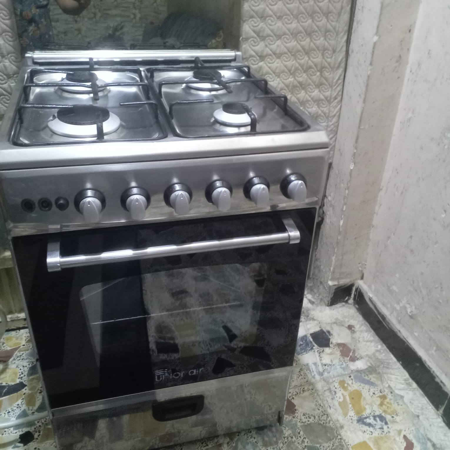 للبيع اخو الجديد للبيع السعر 130 وبي مجال بسيط مكان الشعب


**إذا كنت صاحب هذا الإعلان وتريد حذفه لأي سبب، رجاءا أرسل رسالة إلى الدعم الفني**