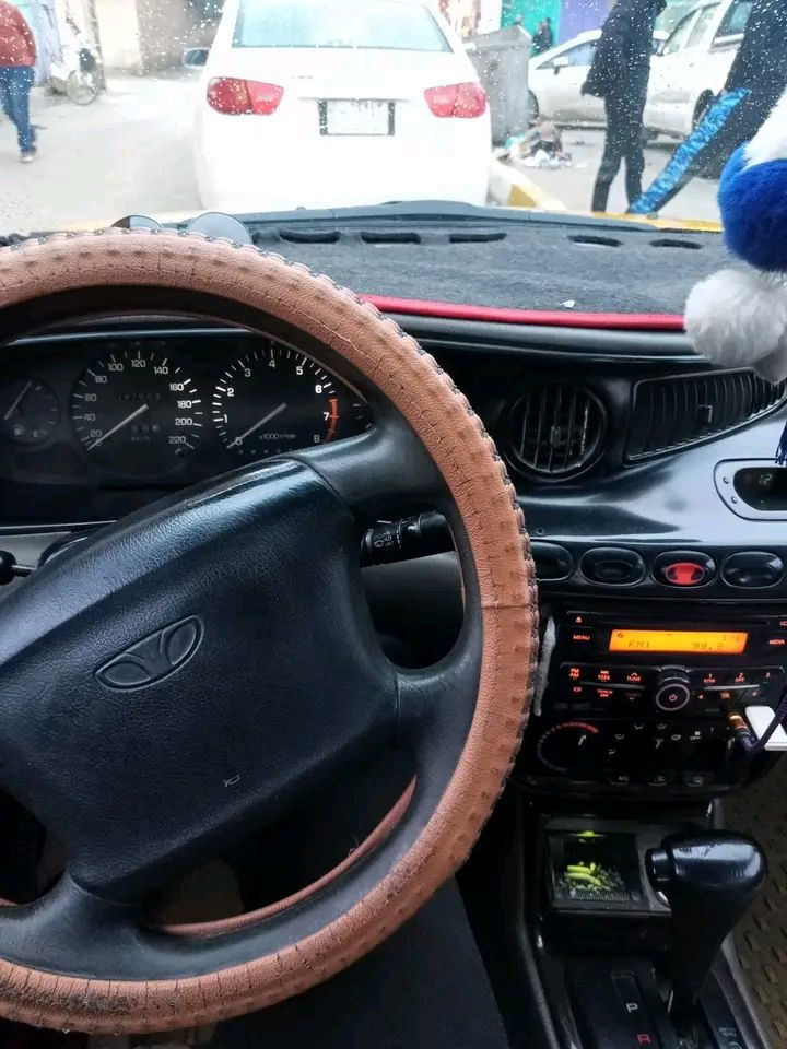 السلام عليكم 
دايو لكنزا موديل 2000 تكسي اصل خصوصي رقم بغداد مشروع وطني سنوية عظم عاج  محرك مفتوح كير اوتو ماتيك حاوية صار يومين من شديتة كهربائيات شغالة راديتر بالباكيت سراوين سلف وتخم بلكات ووايرات جدد صدر امامي زين تحتاج تايرات فقط وبعض الترتيبات..ابيع وكاله فقط ..وانتة وحيلك تريد تحول تريد تعوفهه مال شغل..مكاني حديثة..سعر من الاخير 26 سعر حديدة ..او مراوس بخصوصي نفس القيمة او شوية اعلى 
اليحب يتفضل وحياه الله


**إذا كنت صاحب هذا الإعلان وتريد حذفه لأي سبب، رجاءا أرسل رسالة إلى الدعم الفني**