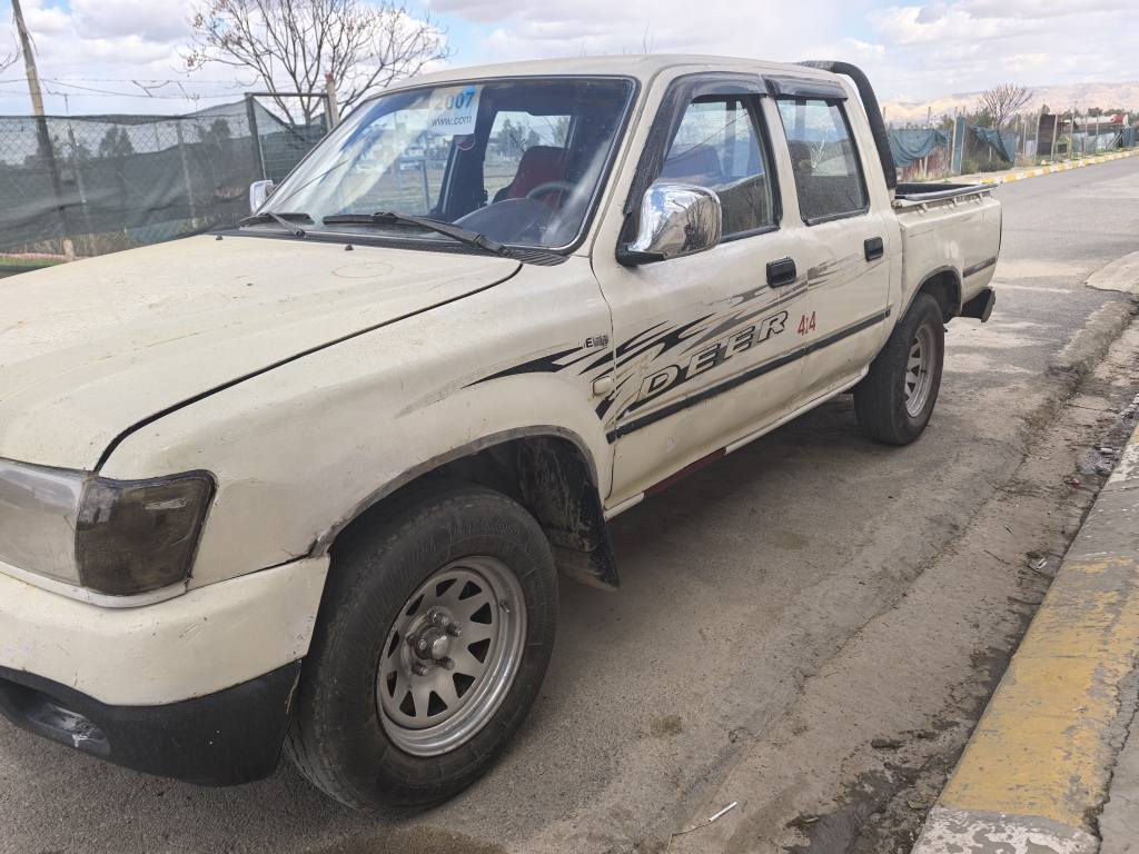 دێر مۆدیل 2007مەنەفێست بۆفرۆشتن  ماڵی دەشتو دەرە گێڕو مەکینەو ئەکسلی بەشەرت سعری 25وەرەقەو مەعامەلەیەکی بچوک ژ.م *********** شمشمل, السليمانية
