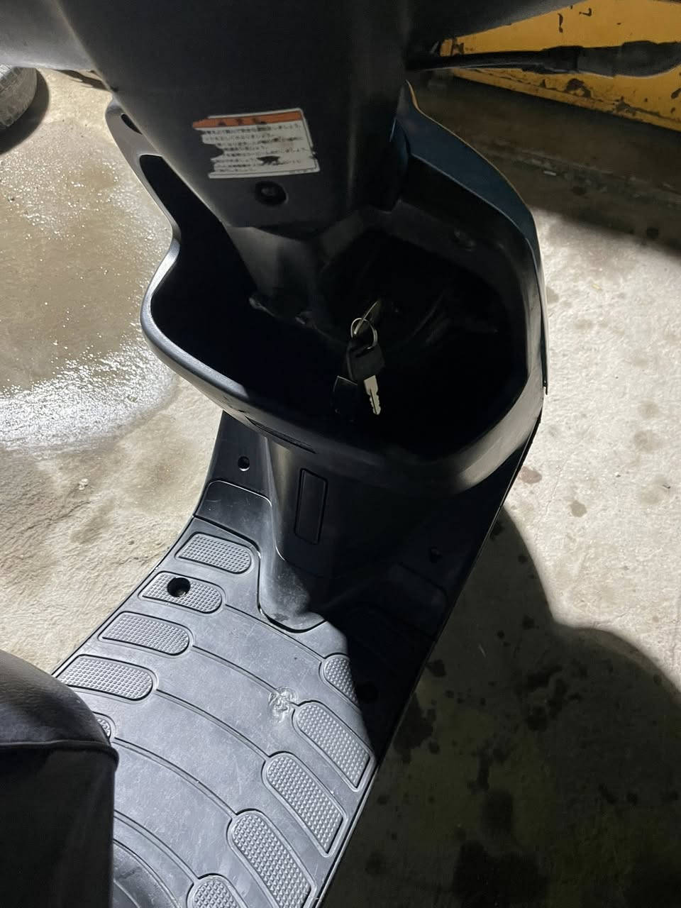 السلام عليكم دراجه بطه للبيع متوازي اتصال ما متواجد على الفيس
***********
