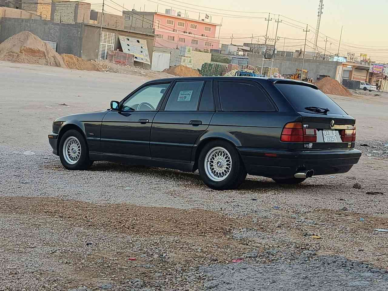 بي أم ستيشن  525 للبيع  أي ستفسار ***********
