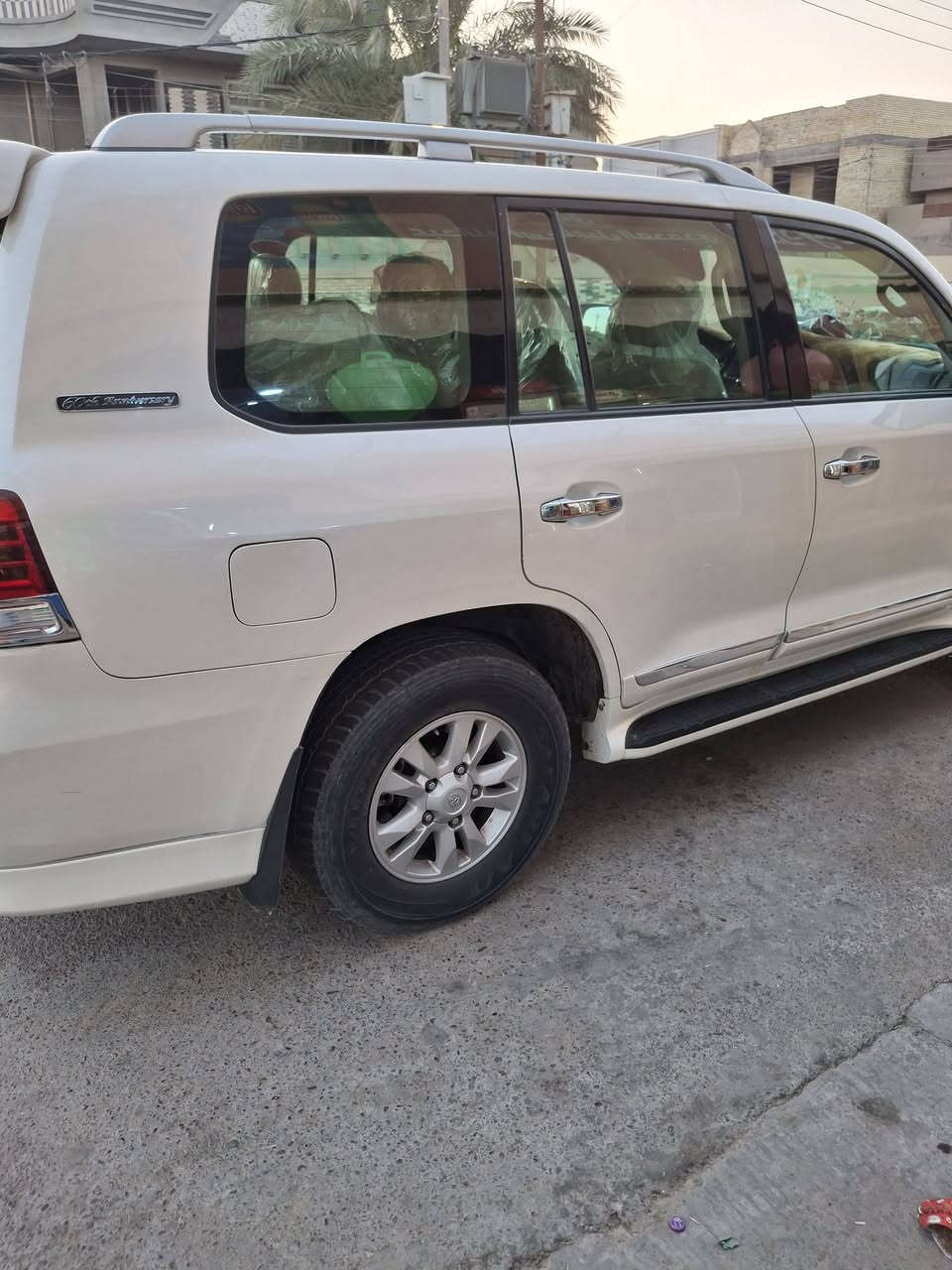 للبيع لاندكروز موديل ١١ ستينيه  رقم بصره دولي. تحويل وين ماتريد  سياره بدون صبغ  والسونار مرفق بالصور  محرك مفتوح  بس   شرط  لاتبخر   ولاتنقصى نضيف 
فول مواصفات  ستينيه 
السعر 300 
مكان السياره فلوجه  السياره باسمي 
***********
***********
