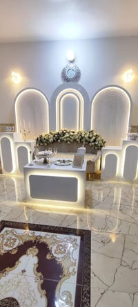 اخوان عندي شازلون عدد ٤ للبيع بسعر مناسب  للاستفسار واتساب 07804720430