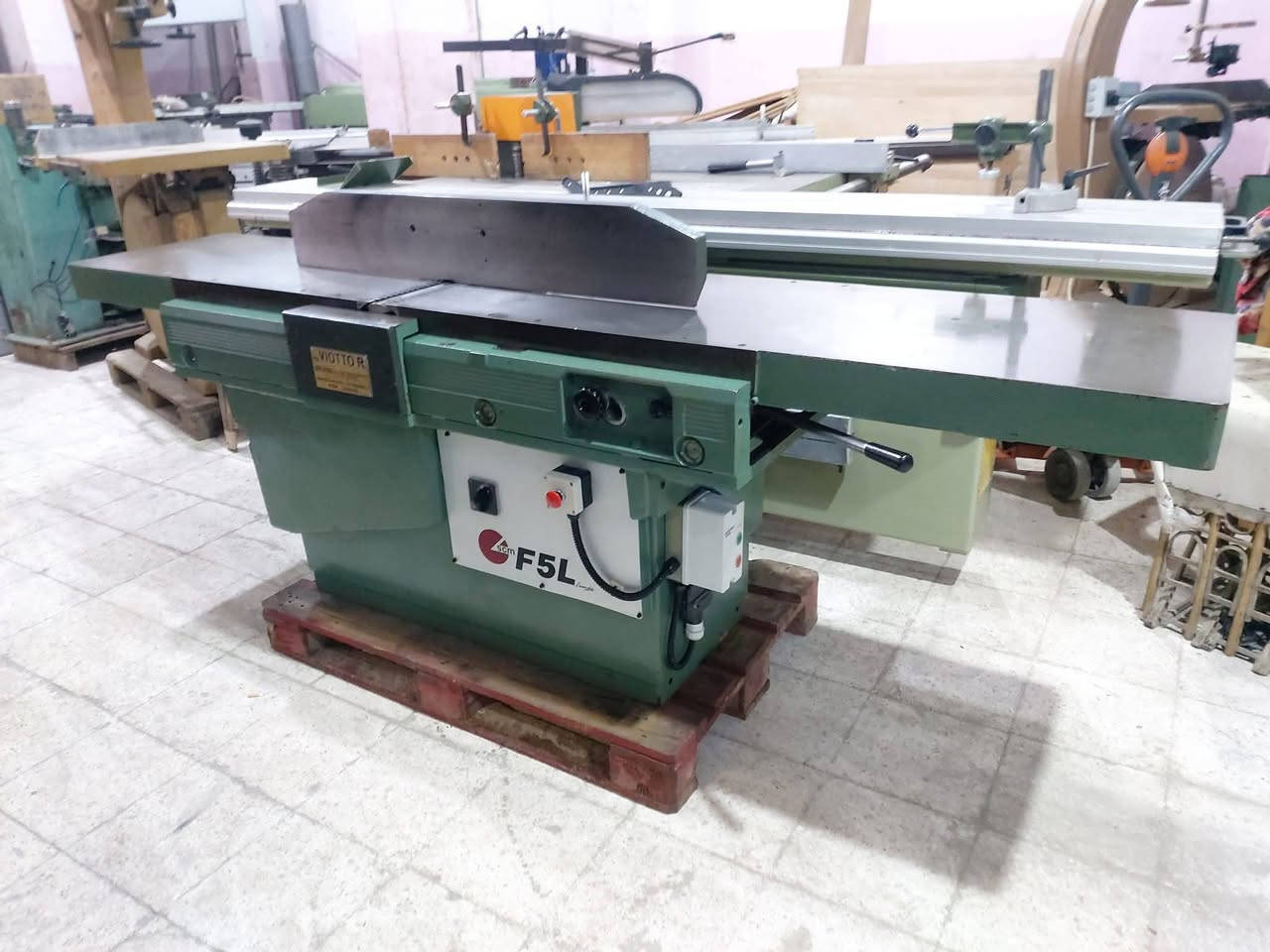 راندا ايطالي ما ابي عيب تسع فوتات***********
