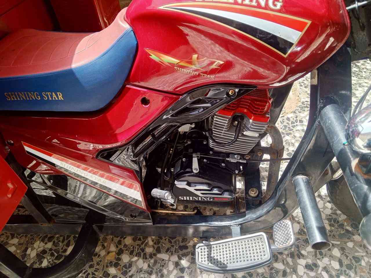 ستوتة جمرةفحل دولفين 23 قبل تقريبا 8 اشهر أخذته زيرو جديد للجناي خير من الله مكينه بلادي 200سيسي الله شاهد ورسولة مماشيه جبته وخليته بلبيت طلعت شي قليل بيه الله شاهد ورسولة سعره 2.500.   اوراق أصولية باسمي تحويل ثاني يوم  ماخذه من شركة المصطفى ..يعني كله أصولي... مكاني بغداد مدينة الصدر  للأستفسار على الرقم *********** واتساب راسلني وبيك خير وتدلل
