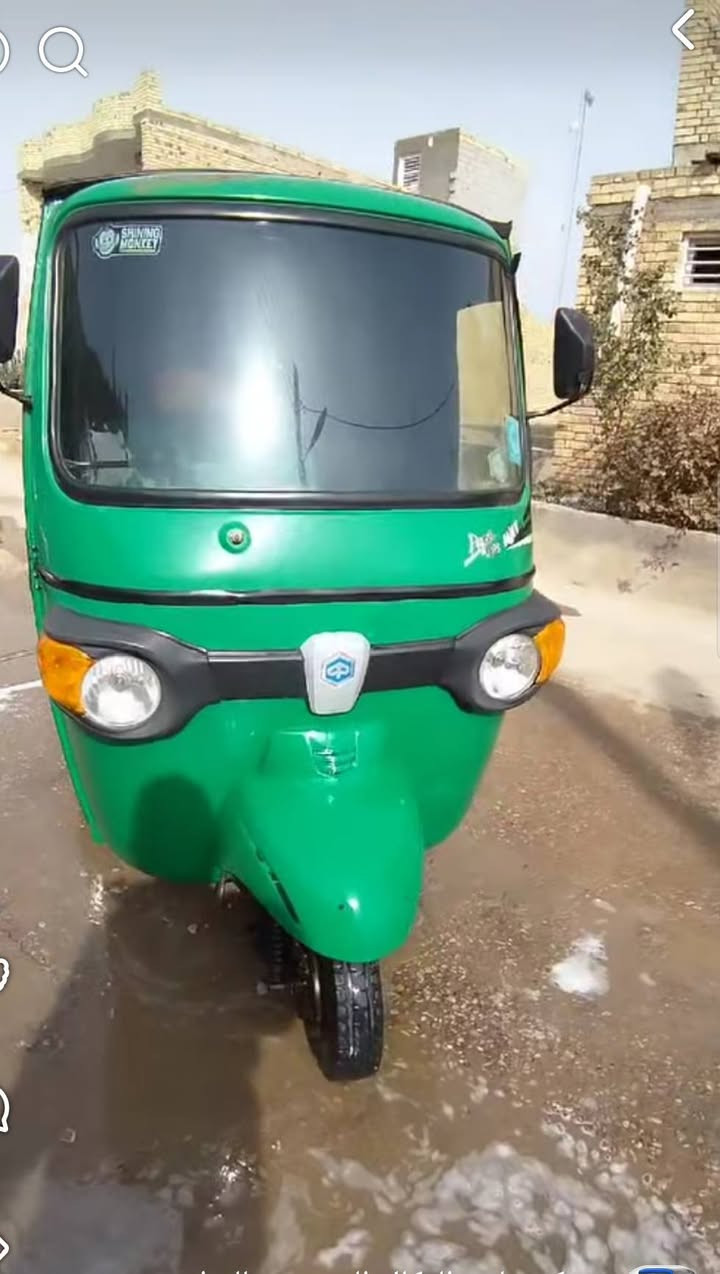 تكتك بياجو نضيفه محركه بلادي مامفتوح موديل 21التكتك نضيفه حيل سعر 3وبيه مجال مكاني ابو غريب رقم الهاتف  *********** /***********
