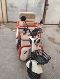 يوجد واتساب 07708983747