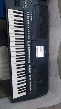 ياماها A 2000 للبيع محوله اصليه مع ستاند وجنطه السعر 600 الف قفل مكاني...