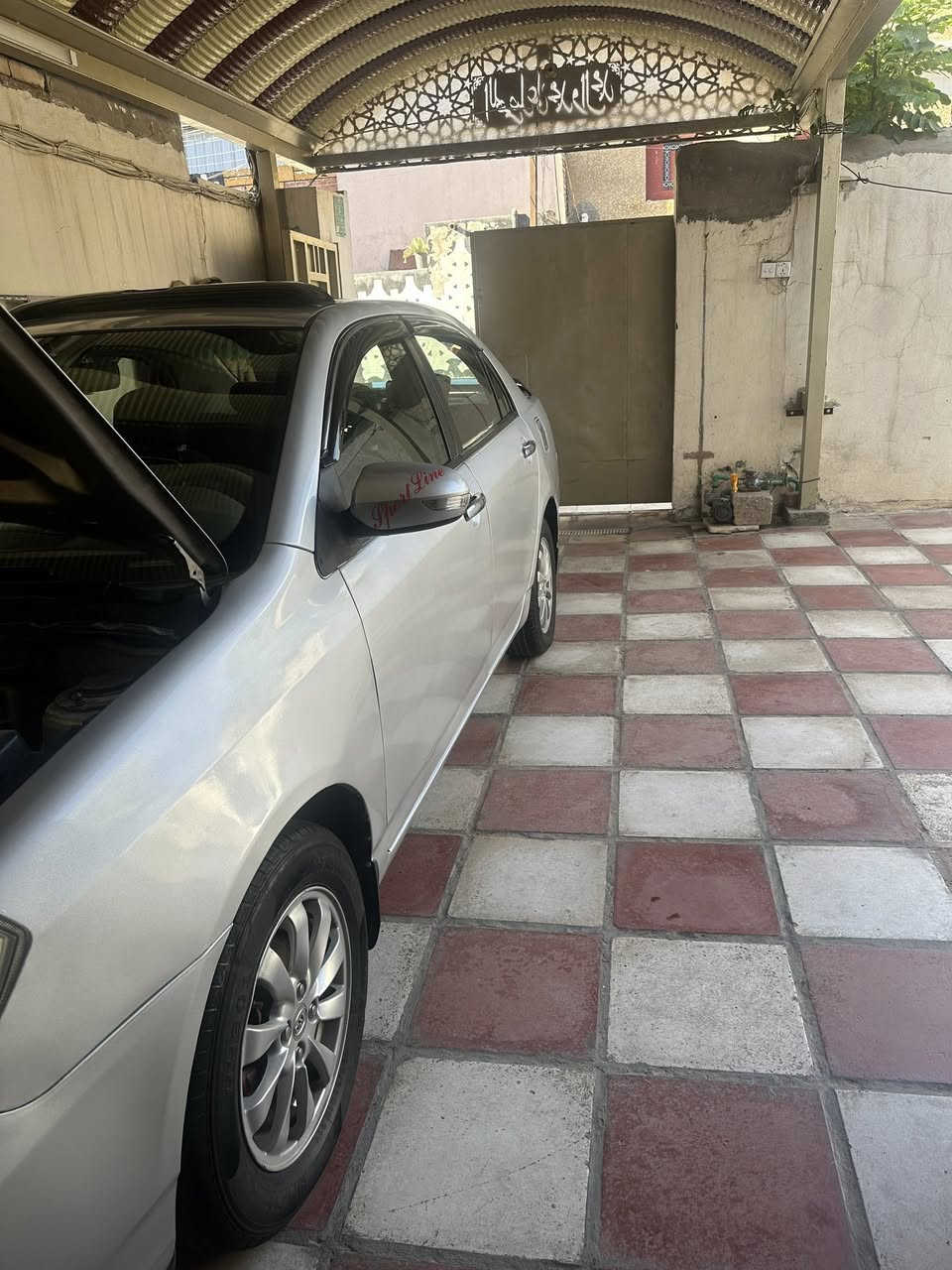 السلام عليكم للبيع بي وادي موديل 3013 رقم بغداد موصفات فتحه بصمه اشاير بل المري حساس خلفي علمن السياره مصبوغه عام الجماليه بدون حادث كير مكينه صدر تبريد مكفول السعر 53 وبيه مجال مكاني بغداد ارجو الاتصال علمن اني مكلف بل النشر ***********
