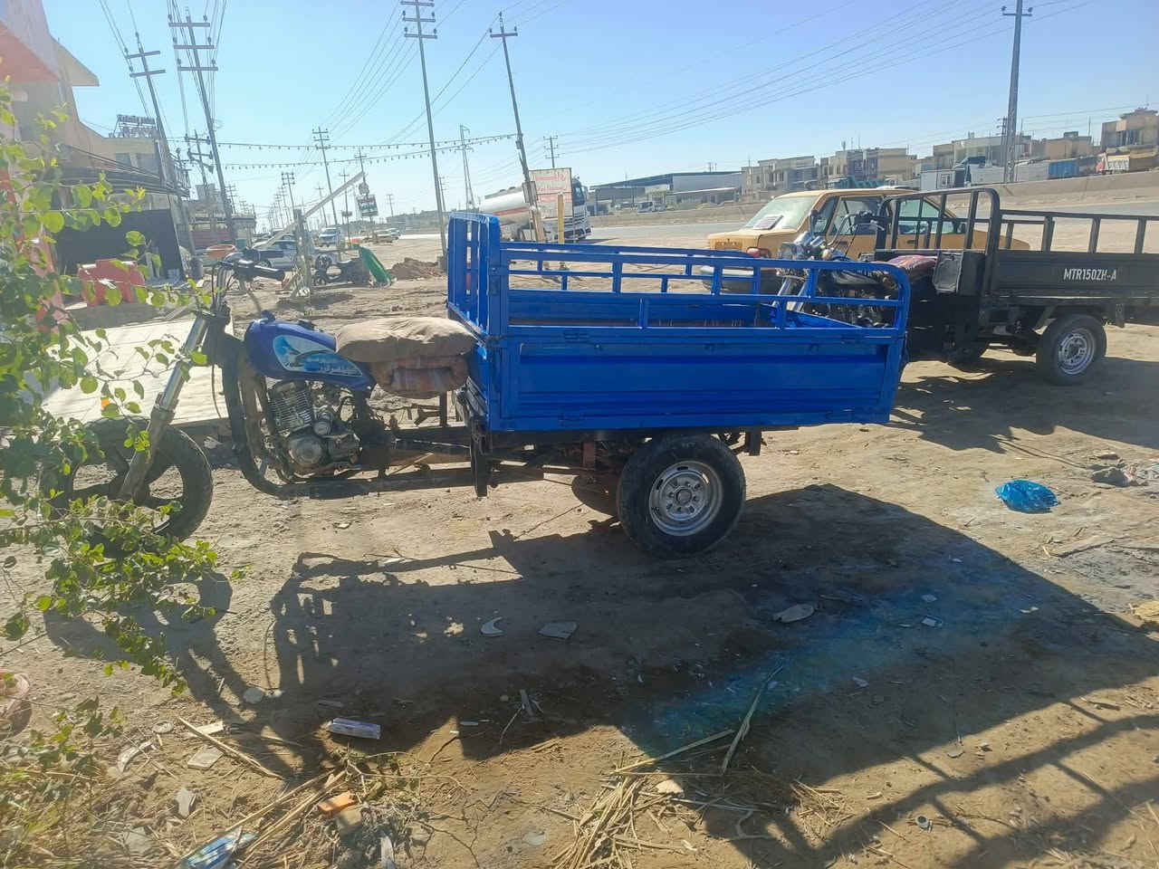 السلام عليكم ستوته البيع  كلك محرك 17 سعر 400 وبيه مجال رقمي  ***********
