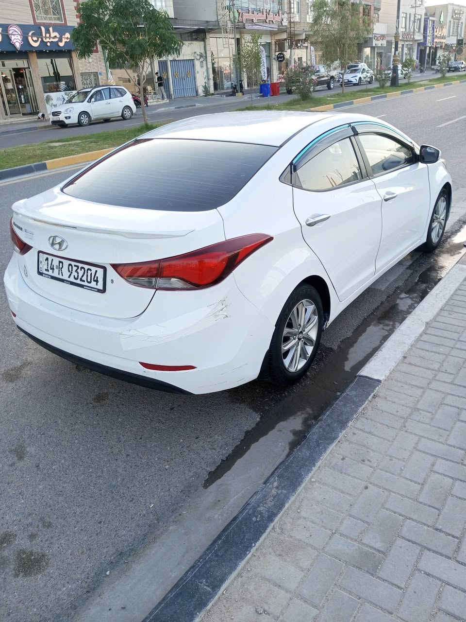 السلام عليكم 
النترا وارد خليجي 
محرك 1800دوش
موديل 15
مكاني بصره 
هاتف ***********
