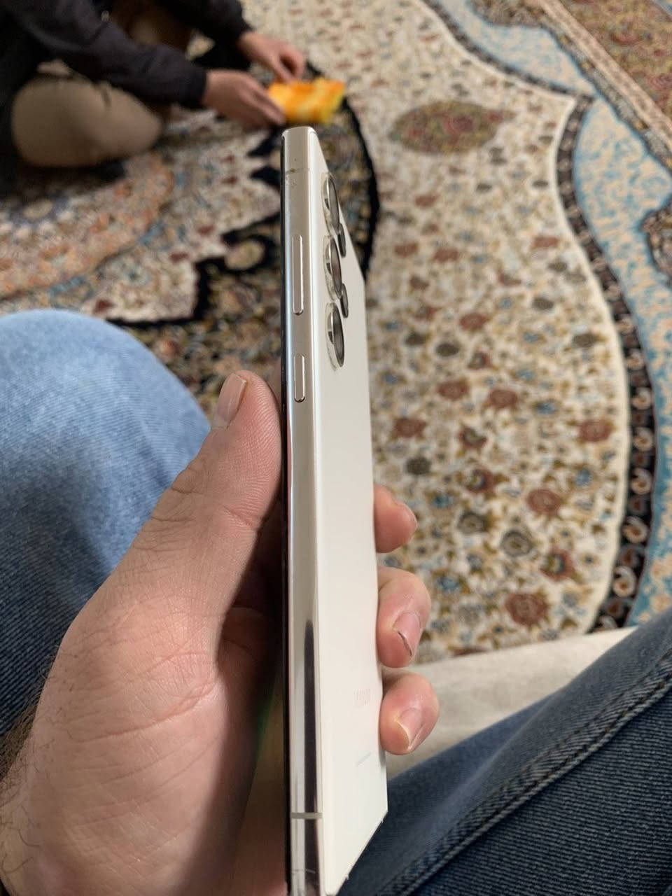 Samsung s23ultra 512 GB
دووسیم شاشەی ئەپەڵە بچوکەی هەیە وجامیشی درزی هەیە  ەڵمە بەشەرتی ئەوەی هەرچی موشکیلەبێ نەیبێت 
ڕام 12 پاتری 5000 
کامێرای 100x
کامێرای 200مێگا پێکسڵ 
بۆ پۆبجی 120fp
کامیرای 200 مێگا پیکسڵ 
8k ڤیدۆ 
شاشەی 120 هێرتز 
500هەزار مەجالێکی برایانەی هەیە 
گەیاندن هەیە رانية, السليمانية


**إذا كنت صاحب هذا الإعلان وتريد حذفه لأي سبب، رجاءا أرسل رسالة إلى الدعم الفني**