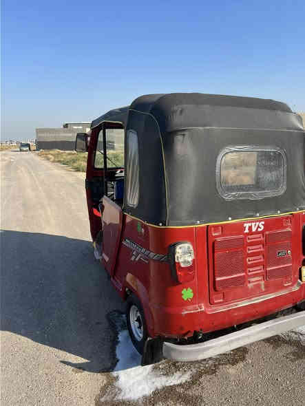 تيفيس للبيع 
موديل22
بيه صبغ لغد 
بسمي تحويل ثاني يوم
هزه جديده
*********** 
السعر6مليون
