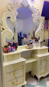 غرفة النوم للبيع ٠٧٧١٠٠٤٥٥٥٣