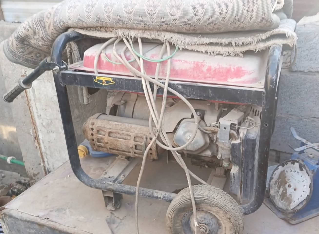 غراض البيع قيم وأخذ واتساب او اتصال ***********
