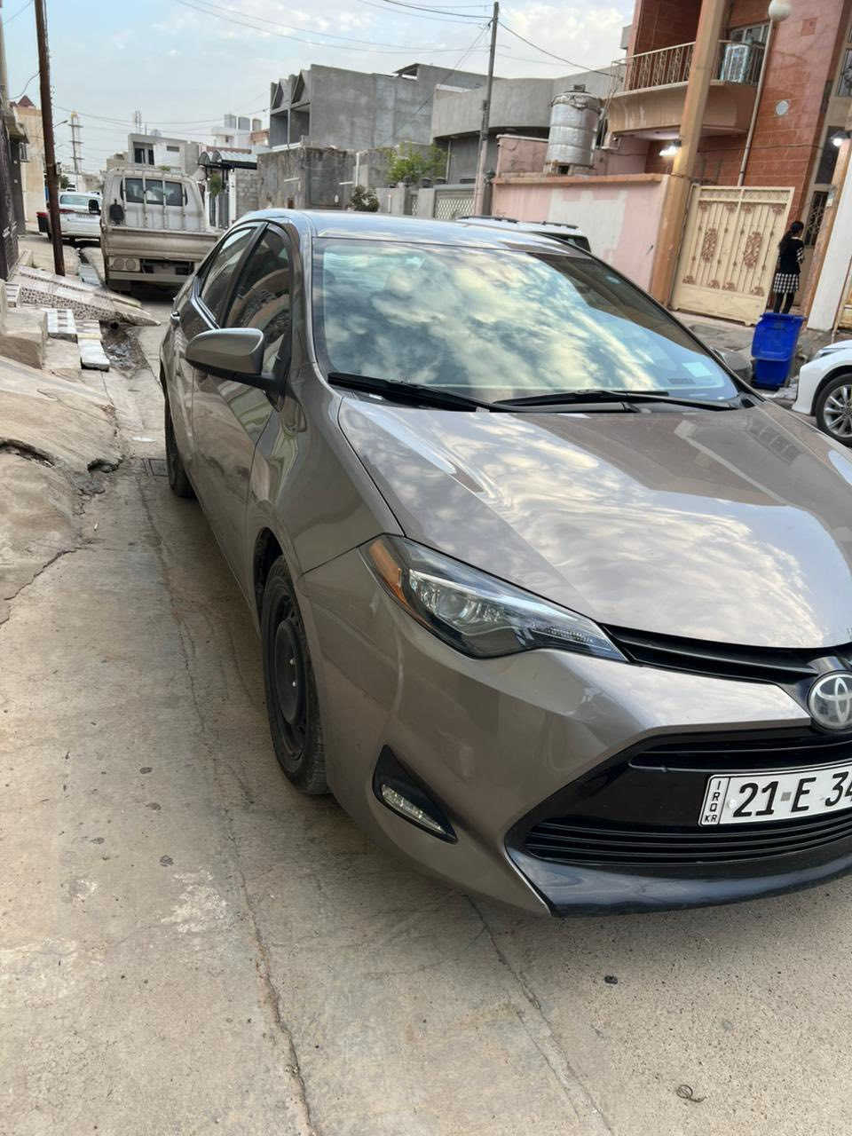 سلام عليكم كورلا 2019 وارد كندي كلين
موصفات LE   معروفه ماشيه  84   الف ميل رقم التلفون ‭0771 247 6234‬
شاري يخابر ماارد رسايل سياره بيها مجال
