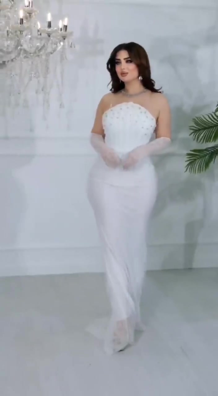 هذا الفستان يخليج نجمة الحفلة 👗✨
موديل راقي وتفاصيل فخمة سعره 75 مسوين عرض التوصيل مجاني لكل المحافظات الكمية محدودة 🔥
للحجز خاص 💌


**إذا كنت صاحب هذا الإعلان وتريد حذفه لأي سبب، رجاءا أرسل رسالة إلى الدعم الفني**