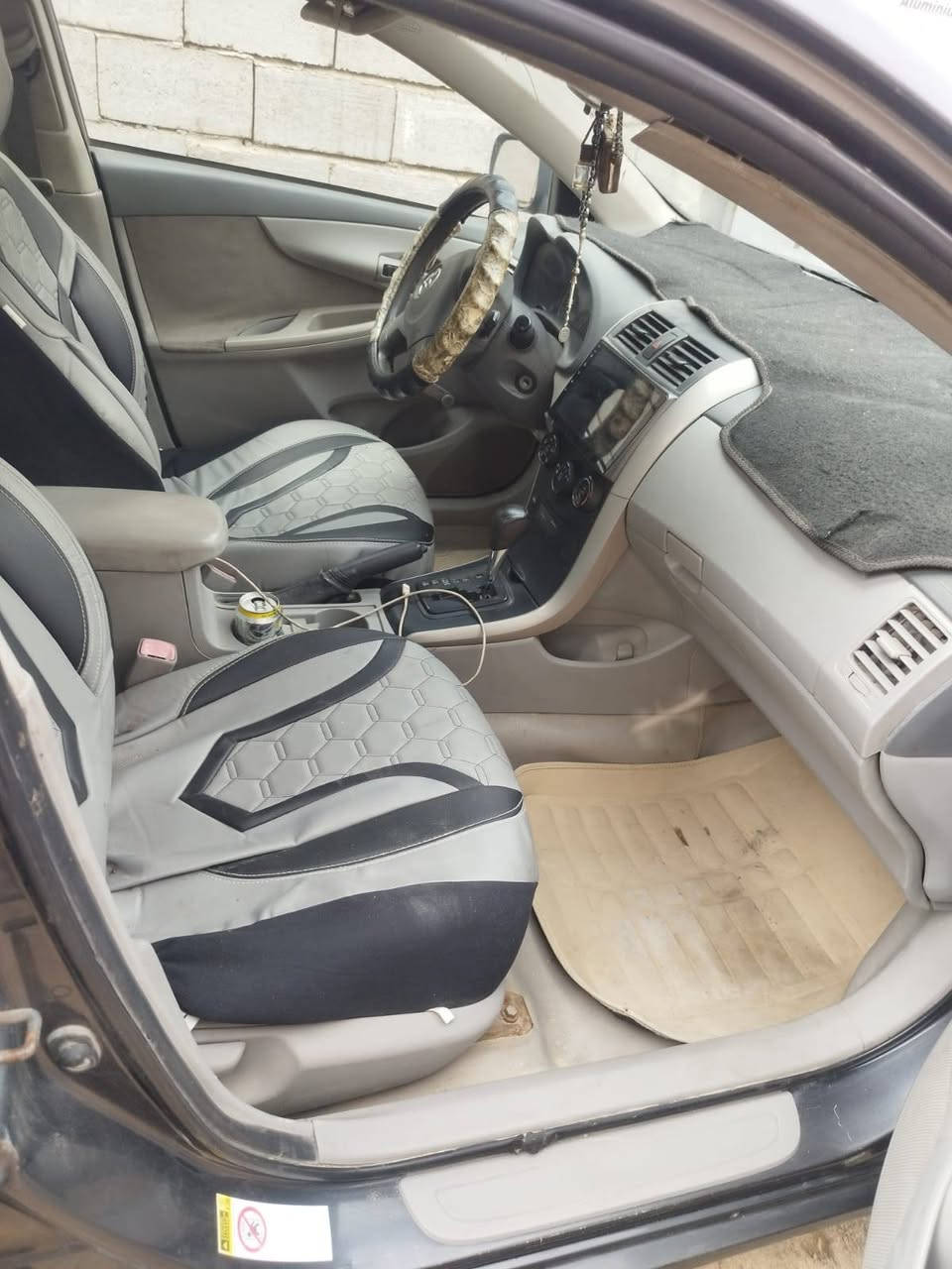 كورلا 2009 وارد امريكي السيارة حلوة ما ناقصها شي مكينة وكير حلوات حدادية 70 بل مية عالي زينون
ب 75 وبيها مجال  العنوان ابي الخصيب محيلة انا مكلف بل نشر  للأستفسار اتصال  او راسلني واتس عل هذا الرقم *********** البصرة, العراق
