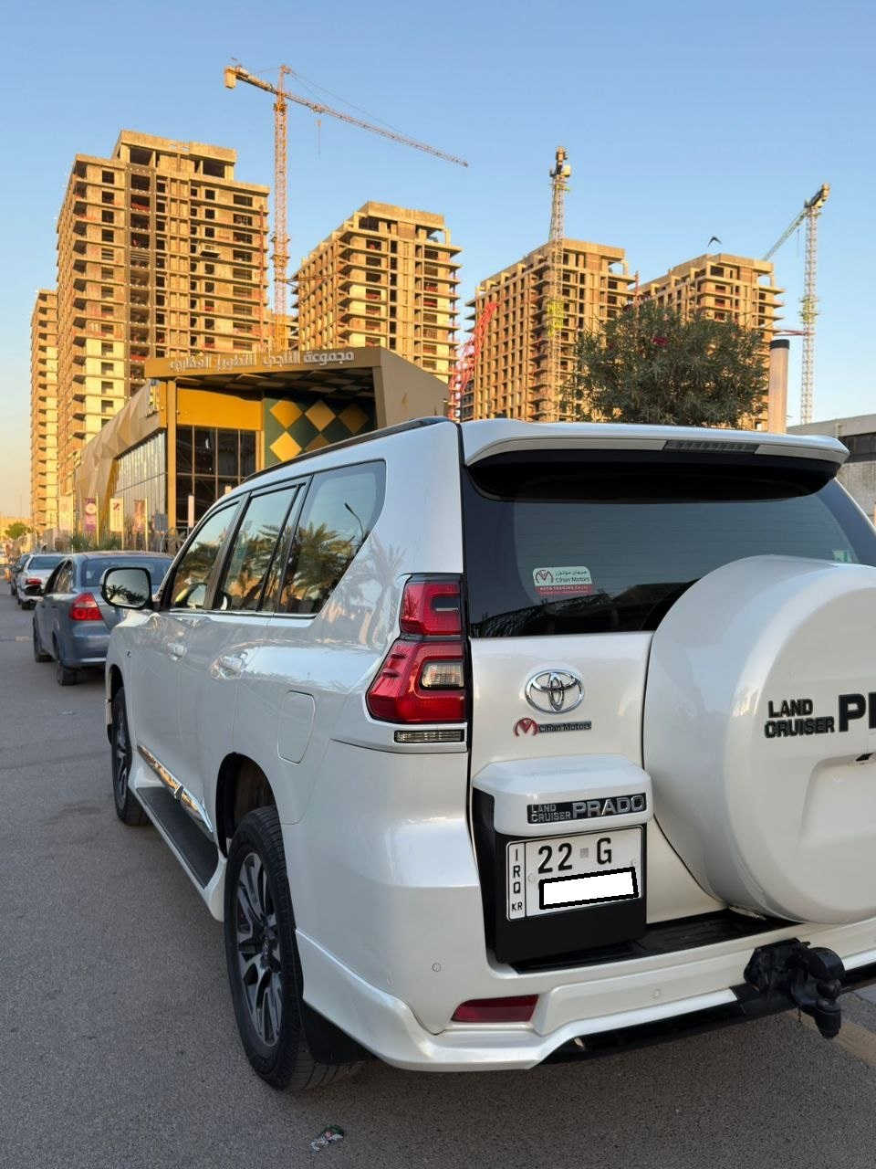 برادو 2023 VX رقم اربيل مكفولة وباسمنا  ضمان SAS  فول مواصفات 1/1 رقم شبه مميز اربيل

باب اول دبل ماوس ستيرن كهرباء 

داخل جل 

تبريد بالكشنات 

7 راكب 

6 سلندر 

بصمة وتشغيل عن بعد 

ماشية 50 

السيارة جديدة وبدون صبغ وبدون بارد وتبديل 

للبيع بسعر 46500$ بيهه جال بسيط 

الاتصال على هاتف ***********

العنوان /بغداد
