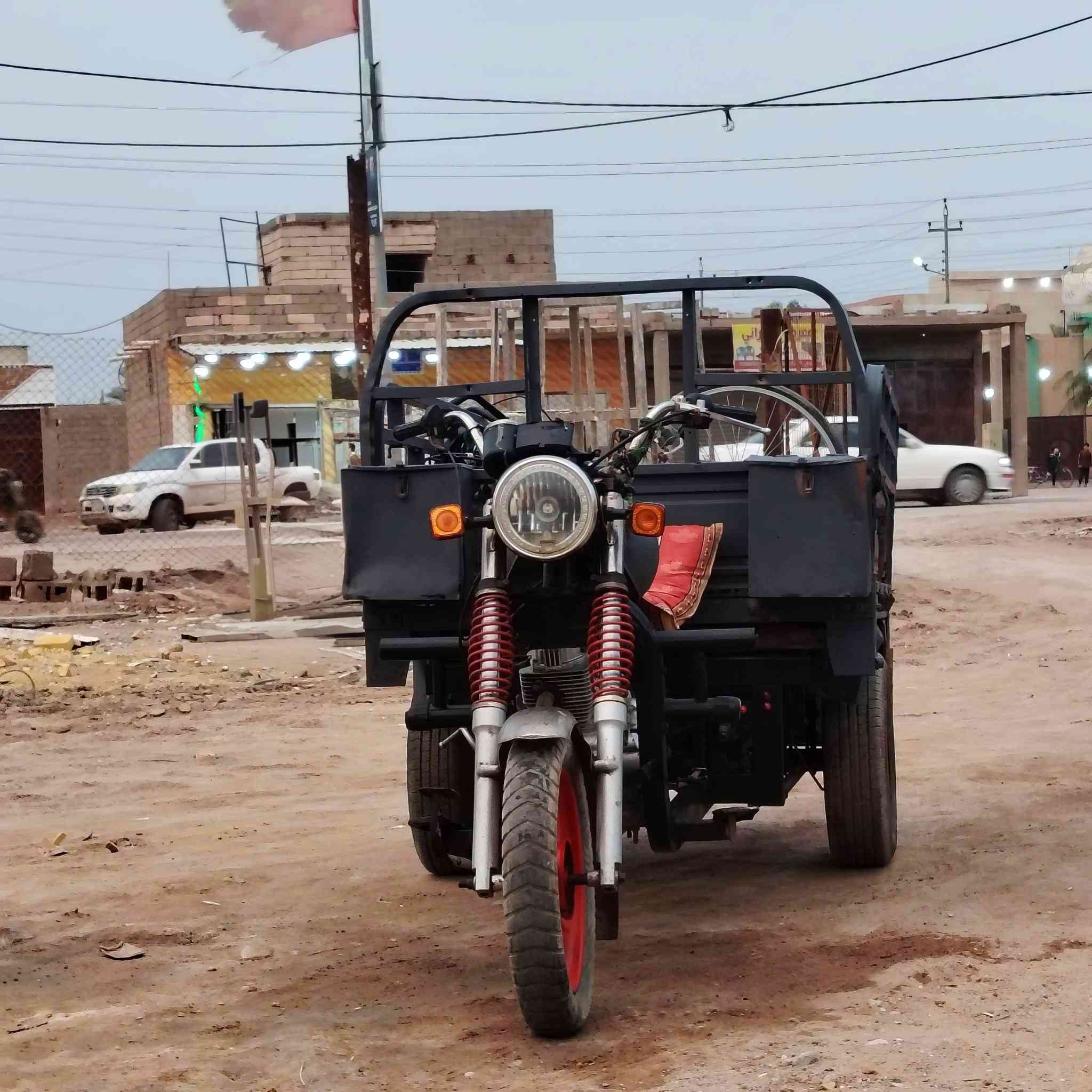 سلام عليكم
ستوته البيع نيفان مديل 19اوراق اصولي  باسمي كهربايات جاهزه شغاله طك سلف.وطلع وين ما تريد  محركها جديد عنوان هارثه. معمل الورق   زوين تصال ***********متواجد  وتساب المو شراي لا يتعبني رجااً
