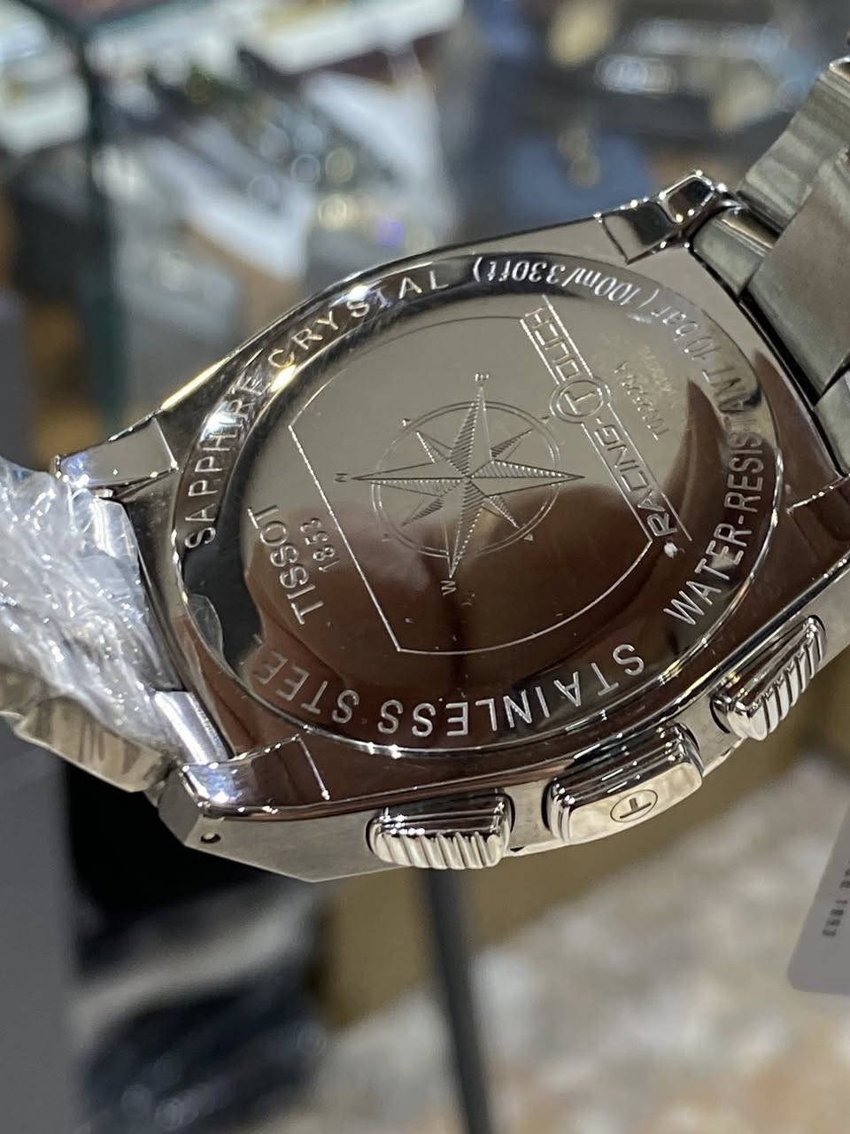 Tissot T-Touch Racing

نوادر التيسوت 

اصلي وكالة جديد غير مستخدم 

كامل المرفقات 

قطر 43

زجاج سافير

بوصلة 

دبل تايم 

وبعد بيها هواي موصفات 

توجد خدمة توصيل 

***********
