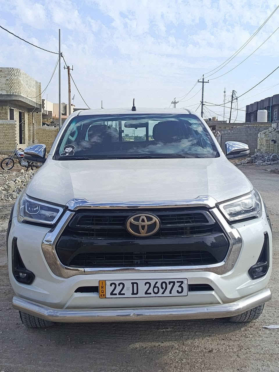 هايلوكس موديل 22 أربيل دولي مجدد كفالة عامه سيد نهرو فئة ساير
ماشيه 90 جاهزة للأخير بدون نقوصات وشرط الفحص 
مكان السيارة واسط الكوت الحسينية 
السعر 339
***********
***********
