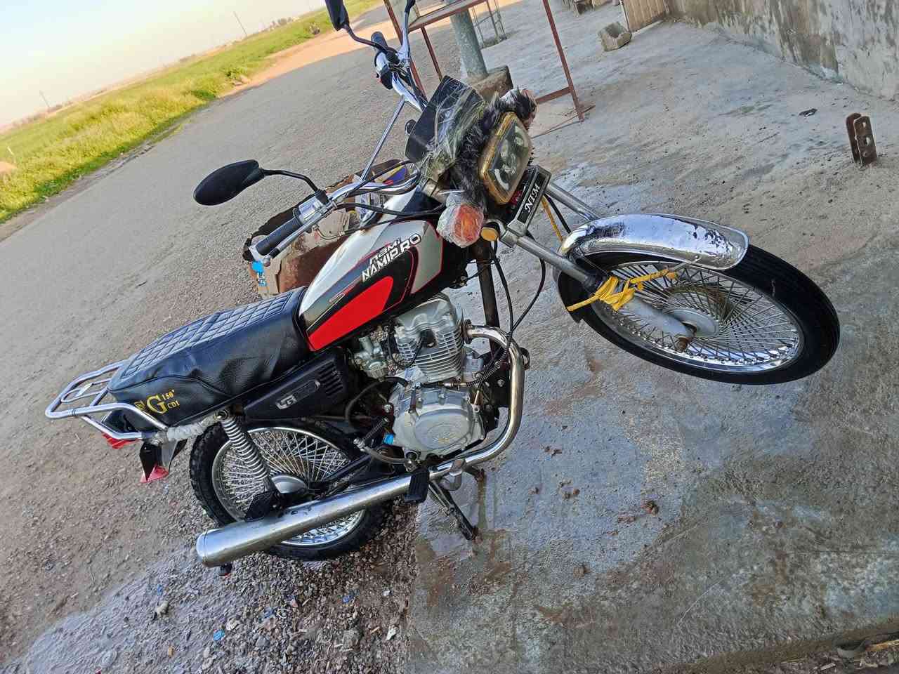 سلام عليكم نامه موديل 15بيه 5اوراق محرك مفتوح بس كلش ناعم كهربائيات دشبول رون سرعه بريك امامي وخلفي سعره 300جلولاء قرية جميله ***********
