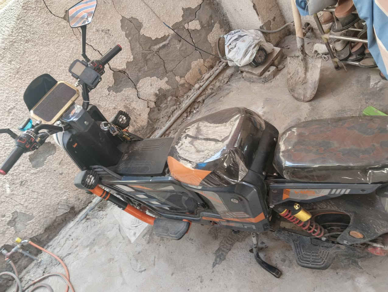 X900 hisملف2000   خمسه باتري 32 امبير السعر 500 الف الدرجه جديد استعمال قليل


**إذا كنت صاحب هذا الإعلان وتريد حذفه لأي سبب، رجاءا أرسل رسالة إلى الدعم الفني**