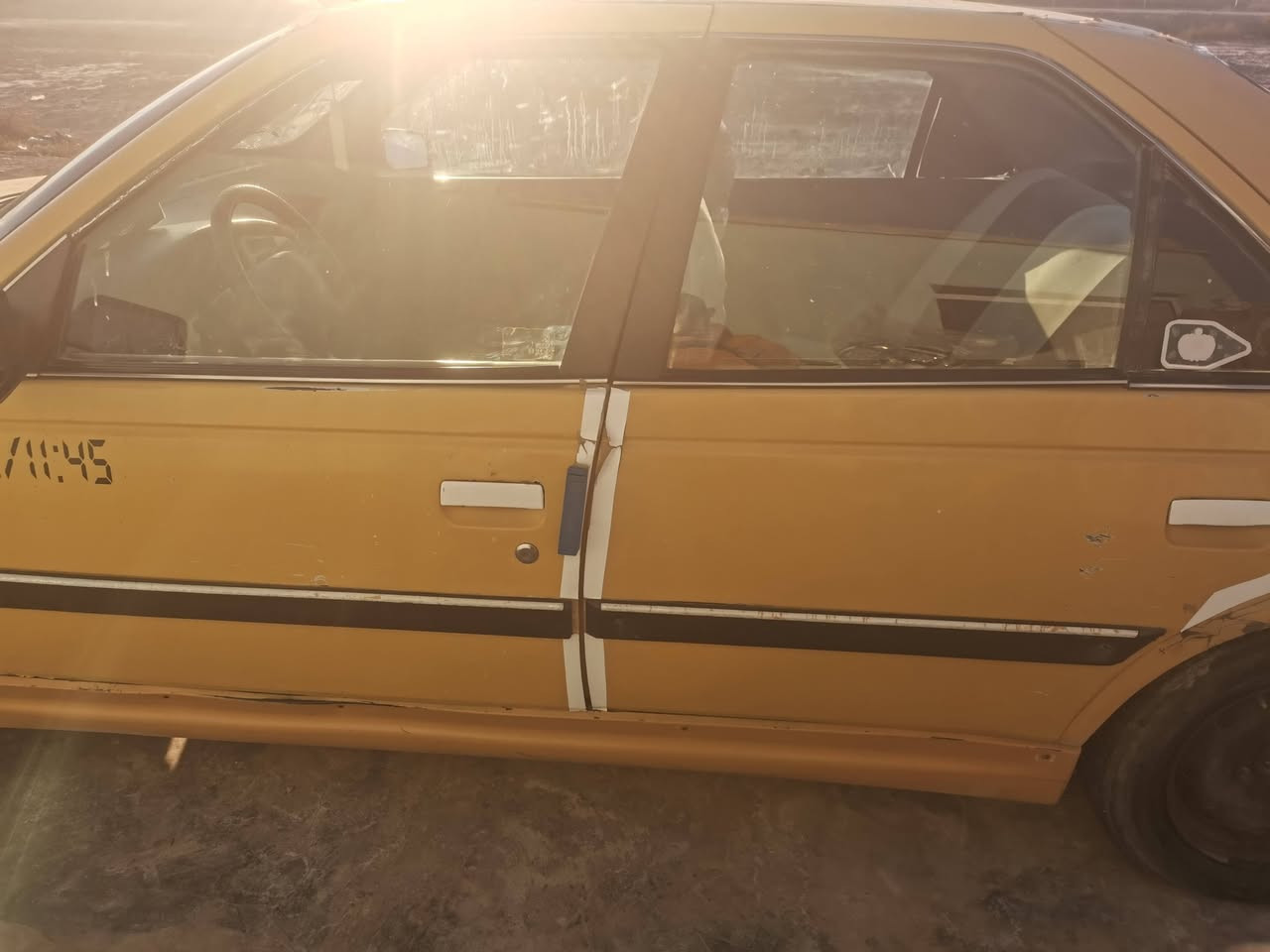 سياره بيجو باص مكينه وكير ع الشرط تخم تاير رقم الماني قادسيه مشروع وطني تحويل ثاني يوم بيها يمكن ولفات مامتأكد منه  مطلوبه هيه ع المشتري مكانه ديوانيه شافعيه السعر 15 وبيها مجال *********** بيع مستعجل
