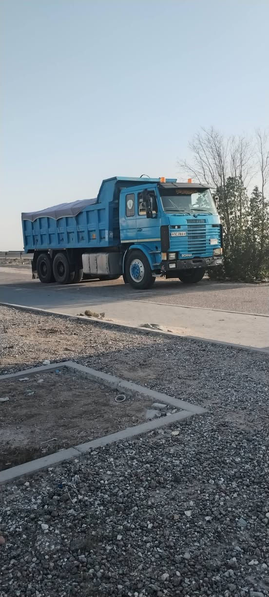 سياره للبيع سكانيه مكينه ١٢ونص كير ٥ب٥ مجموعة جبليه سعرهه ١٦٠ وبيهه مجال الشراي مكانهه سماوه ***********
