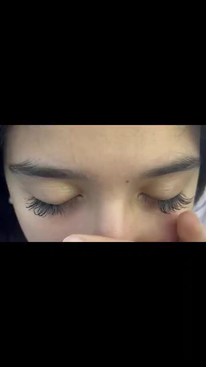 رجعنه بعروض العيد دلعي نفسج بنات لحكو ع عروض العيد الفطر المبارك وحجزو الحجز مفتوح من اليوم ملاحضه ✨كل زبونه وياهة 3 زبونات وياهة إله عرض خاص وأسعار خاصه 🚺✔️️️
فلر شفه 40 الف 2 بنات خصم  إذا اختج أو صديقتج 70 👄💅

تسريح الشعر علئ حسب طول الشعر 👸

تركيب رموش شهريه الطرفيه 10 رموش كامله 15👸💅
تاتو بلوك وشعيرات 40 الف كل اختين يجونني أو صديقتين الهم عرض 70الف 🌸💅

أنواع قص الشعر 10 💇✂️

توريد شفه 25 👄

تنضيف البشره العنايه بها حفافه + صبغ حاجب +تنضيف عميق للبشره  10 فقط🙀

ثقب إذن 5

ثقب خشم 5

صبغ الشعر علئ حسب 

ميش الشعر 20

صبغ الجذر 10

شسوار للشعر 

كل أنواع الوشوم على حسب الرسمه

تنضيف قدم+ مناكير وبديكير 15 🦶💅

العنوان بسمايه 💄ملاحضه الأسعار ثابته

للحجز والاستفسار (***********) استغلوا العروض بنات فتره وتنتهي
