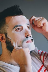 ماسك مضغوط • ٥٠ ماسك • ينفع للدهنيه