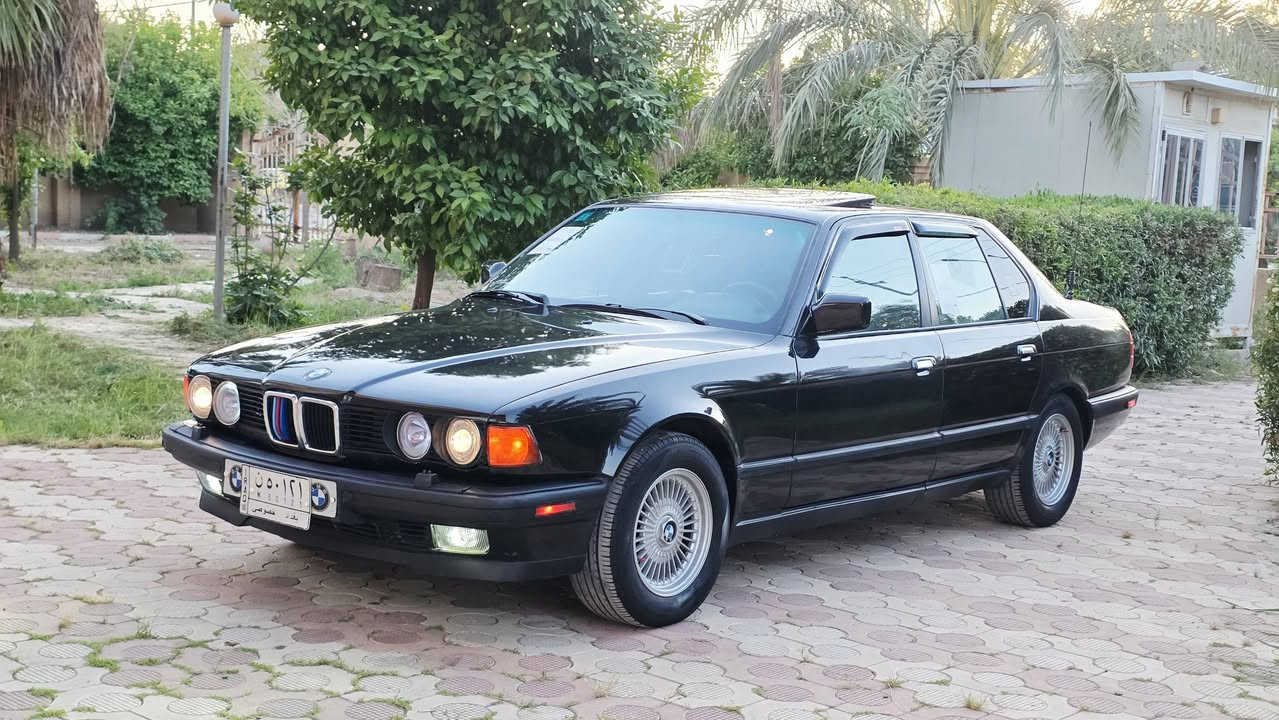 سلام عليكم تحيه طيبه لجميع متابعين الاعزاء 🌹للبيع فقط
من رخصه الادمنيه المحترمين ❤️
📞***********
بي أم دبليو موديل 92سته سلندر  لون اسود حجم 730 اصل  بلاد  كير أوتوماتيك بدون ضرر او خياس مكفوله كفاله عامه بس صبغ عام جماليه رقم وسنويه جديد لحد 2027 / شهر ثامن مشروع وطني   باسمنه  شرط تحويل 
التفاصيل / 
كيرو محرك شرط لاصرف لابخار ✔️
ايرفلو جديد 
دواخل صاج ملكي 
صدر امامي خلفي جديد 🔶
تدفئه تبريد شغال 🔆
اي بي اس شغال ✔️
دشبول ايرباك 
سلايت طكتين كهرباء شغال 
كوشنات جلد 💯
كوشنات كهرباء 
بطاين جلد 👏
جام كهرباء 🔶
دبل جكمجه 
تخم تايرات جديد 
قفل مركزي 🔝
پاتري جديد ✔️
كهربائيات كلهه شغاله بدون اي نقص وسياره جاهزه من دعاميه لدعاميه وترايك شرط للبصره واعتذر ماجاوب التعليقات لان ممتواجد علنت الشراي يتصل ويدلل مكان سياره ديالى / خانقين سعرهه .......58 
وبيهه مجال قليل حك جيه اخوكم علي عدنان
