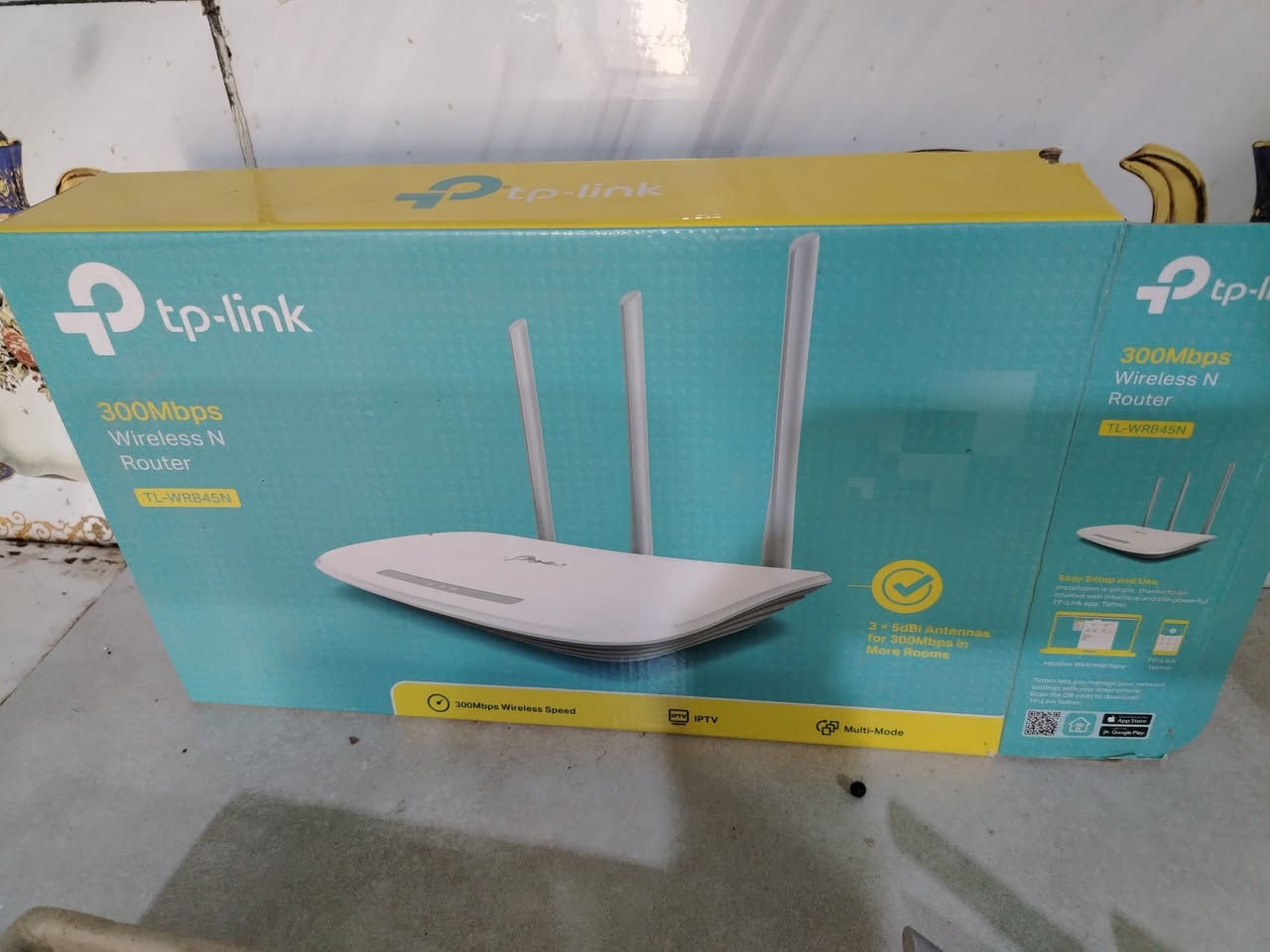 سلام عليكم اريد ابيع راوتر البيع شراي يخابرني ***********مكاني نجف يم صيطره القايش يم مدرسه شمس الشموس سعرع ٣٥ بيه مجال
