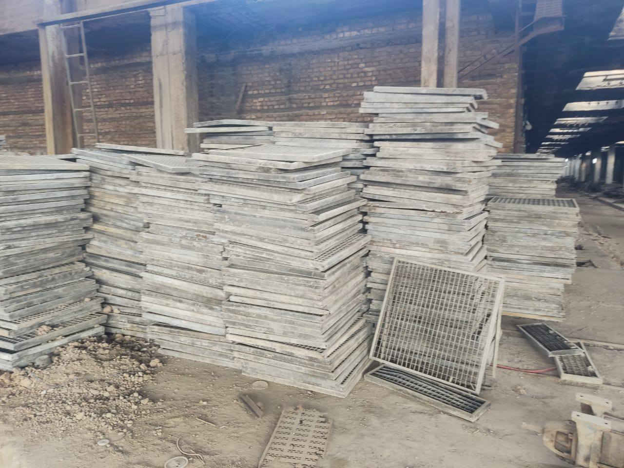 السلام عليكم قطع حديد مشبج لوحده 20 وبيها مجال العد 550 مكاني بغداد فلكت حي نصر رقم الهاتف ***********
