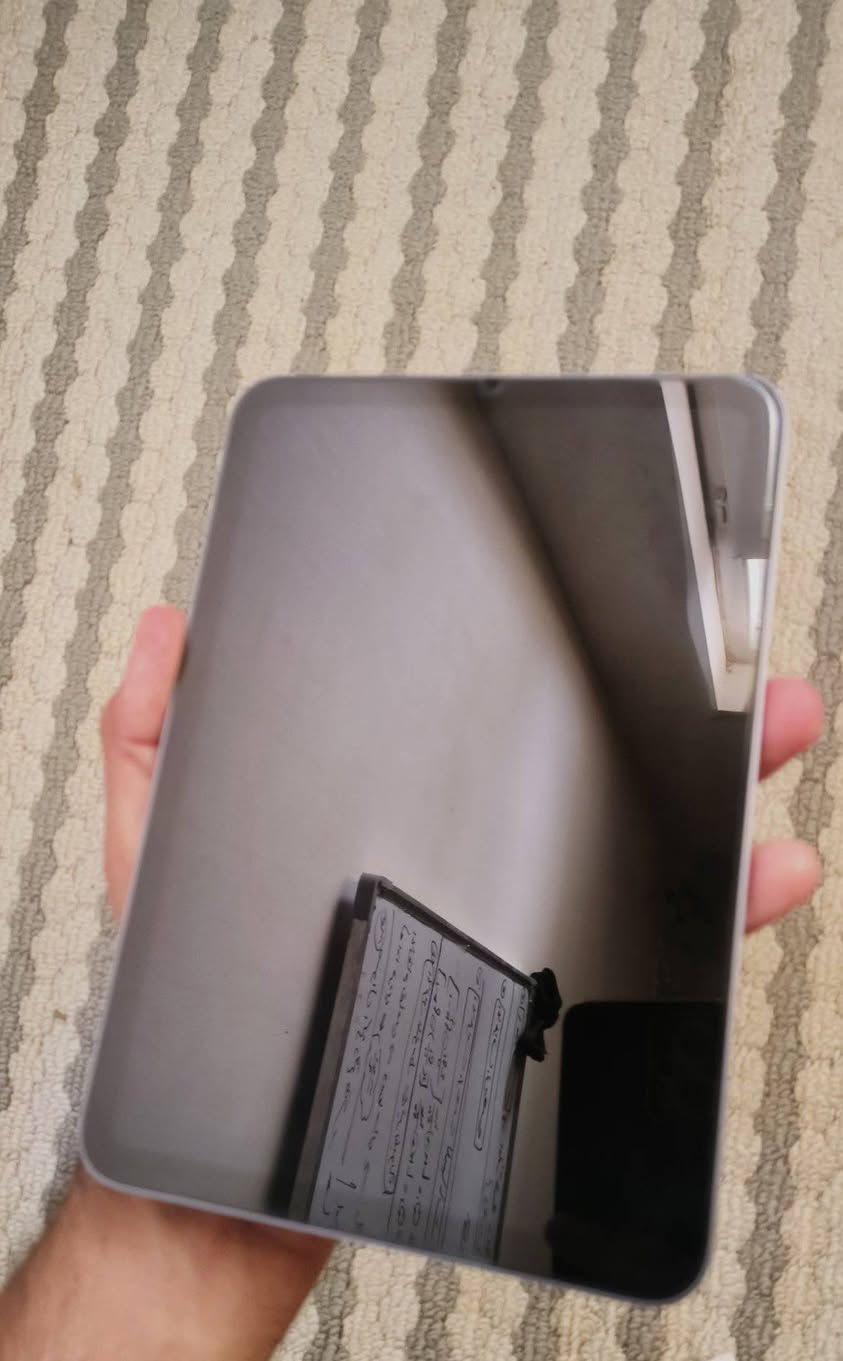 ايباد مني 6 ذاكرة 256 
مابي ملحقات كارتون ضايع 
بطاريه 86🔋
مكفول من كلشي مابدل بي شي والنظافة مثل متشوف 
سعر 380 مكان كركوك غرناطة


**إذا كنت صاحب هذا الإعلان وتريد حذفه لأي سبب، رجاءا أرسل رسالة إلى الدعم الفني**