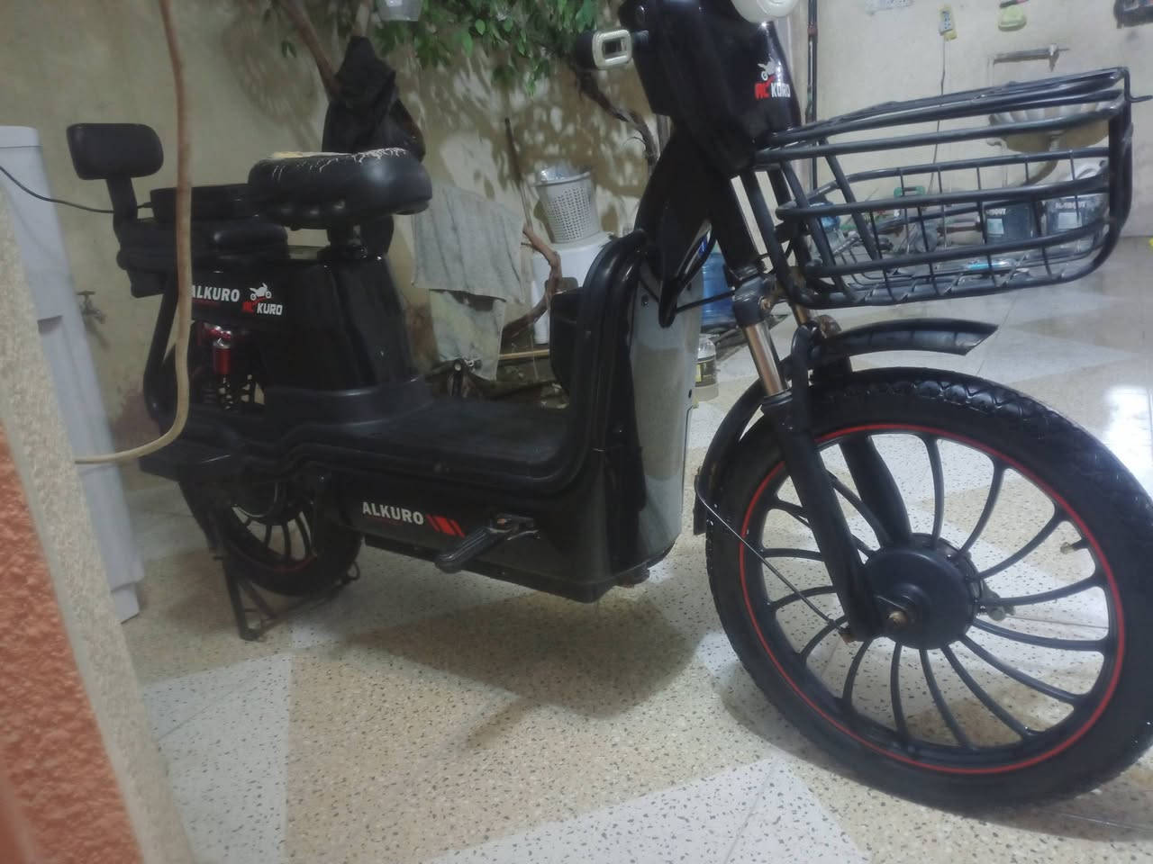 ٢٠٠ وبي مجال 
***********
