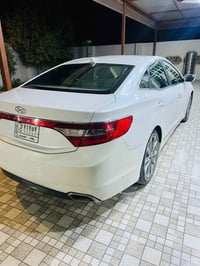 سياره ازيرا  جي دي اي2017 وارد امريكي محرك 6v ماشية 90 الف حقيقي رقم ب...