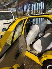 شيري كوين 2011سياره نضيفه مكينه بيها خيط بخار وبيها نص جاملغ الامامي ص...