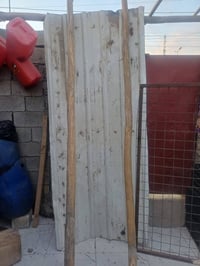 للبيع عمدان العدد ٢ ٤ متر جينكوه نضيفه ٣متر باب مشبج والشراي بخدمته ات...