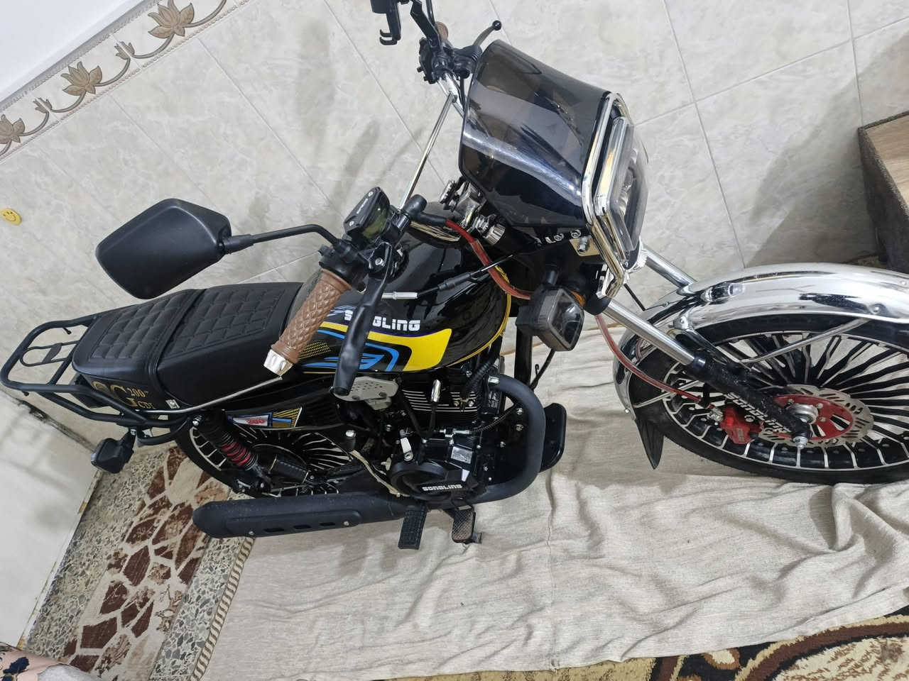 إسلام عليكم دراجة سونلنك ايراني  2026 زيرو مكينة 200 سيسي صالهة سبوع أو نص طالعا منلمعرض بصمتين وسويجن تشغيل عن بعد قفل أو فتح جهاز إنذار في حال السرقة أو أحد يتقرب آلهة قفل ستيرن أو قفل التاير الخلفي شاشة دراجة خير من الله السعر 1000000 مليون أو بيهة مجال مكاني بغداد منطقة الثعالبة للاستفسار ***********
