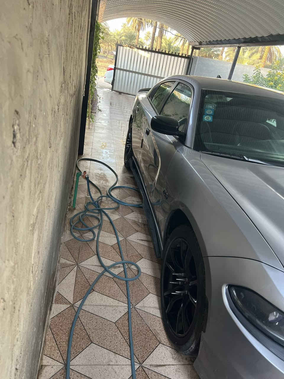 سلام عليكم 
جارجر. RTمو ديل 2016 
ماشيه 70 لون رصاصي  حادثه بس خشم بنيد ومعدل بارد شواصي لغود  ارباك  كله سليم  سياره يرادله بس حداديه صدر امامي كير الف تعليك فدرالي  رايده 165
رقمي ‭0783 860 6498‬ 
صور سونار موجوده. بل منشور 
رقم بغداد
