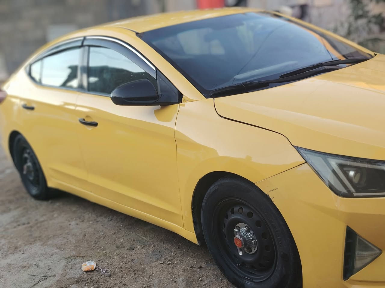 السلام عليكم النترا 2019 رقم بغداد السعر 120 وبيهه مجال مكانه كربلاء 
مكلف بالنشر رقم صاحب السيارة ***********
