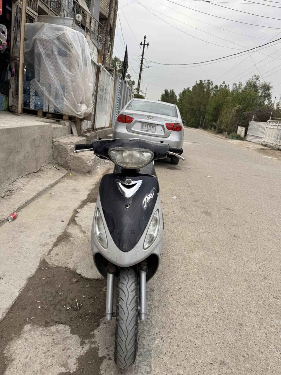 سلام عليكم دراجه ماكس منغولي للبيع  كفرات ختم واحد   دراجه بلاديه حلوه شلعه معدل  مكينه خرسه 
السعر :450
المكان حي العامل
‭0771 347 8650‬
