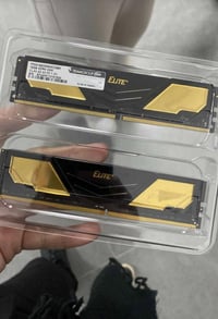 رام DDR4 • ١٦ جيجا • ٢٩٣٣/٢٤٠٠